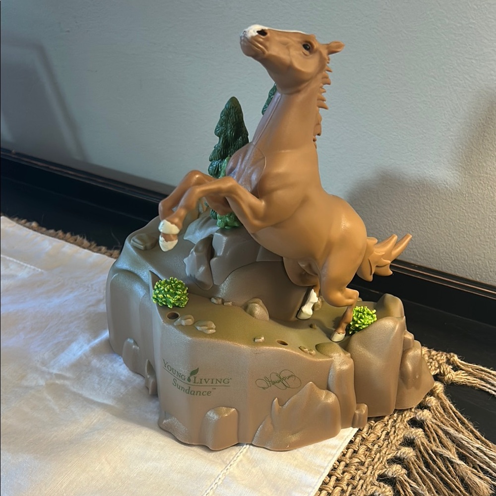 🐴 Young Living Sundance Diffuser Cover 🐴